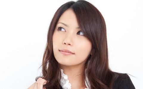 大人の魅力を醸し出し、彼の心を固くキャッチする方法6つ【後編】