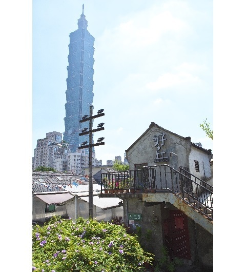 最先端と歴史が交差！ 台北の人気エリア・信義イーストをおさんぽしよ