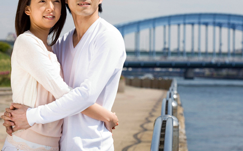 遠距離の彼と長続きさせる秘訣とは？ 遠距離恋愛の実態を調査！