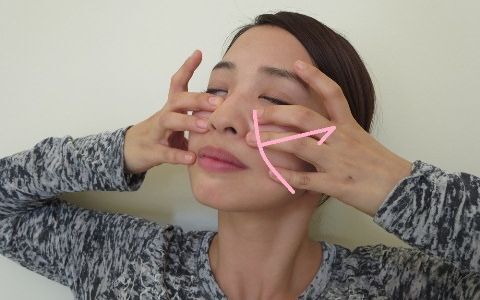 意外とみんなが悩んでる!? 老け顔の原因、ゴルゴ線の解消法