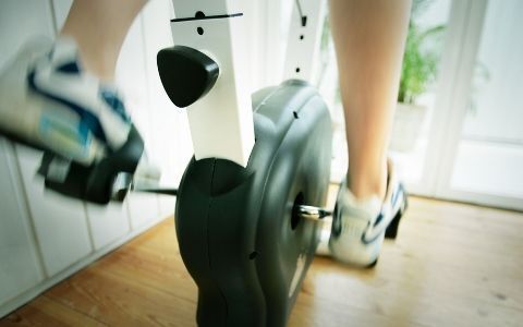 綺麗に痩せるには運動が必須！ 効率よく下半身を鍛えて女性らしいボディラインへ