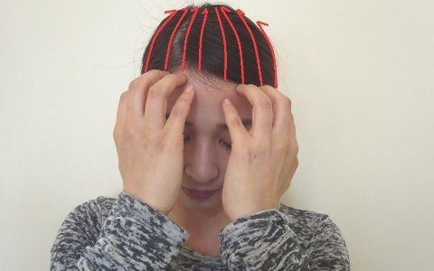 これからの季節は要注意、頭皮のにおいの原因はアレだった