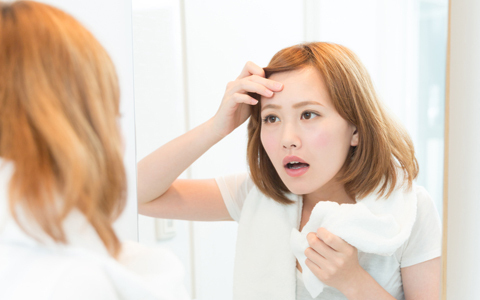 押すだけで効果が？ ニキビ、吹き出物に効く美肌ツボ