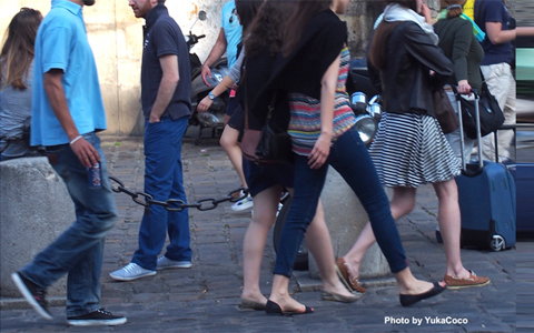 パリ発信、最先端シューズスナップ集編【YukaCoco】