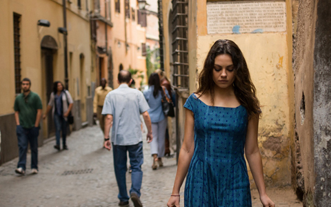 公私ともに気になる！　女優ミラ・クニスの出演映画『サード・パーソン』インタビュー