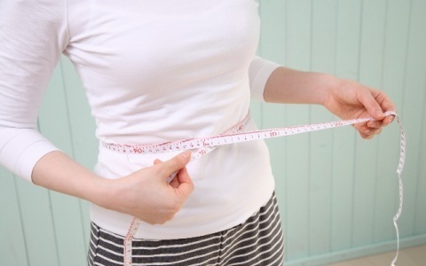 ずん胴にサヨナラ！ この夏、 1週間でくびれをつくる速効エクササイズ