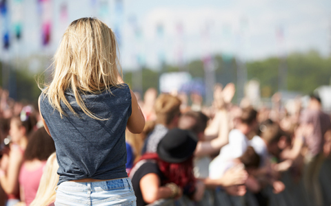 実は出会いの穴場?! 野外フェスで恋を掴めるモテスタイル【前編】