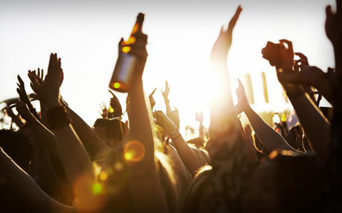 実は出会いの穴場?!  野外フェスで恋を掴めるモテスタイル【後編】