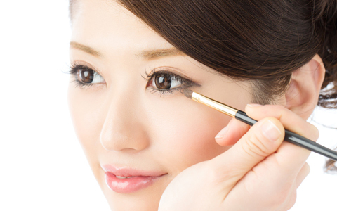 印象的な目もとになるなら！　アイメイクのとっておきテクまとめ