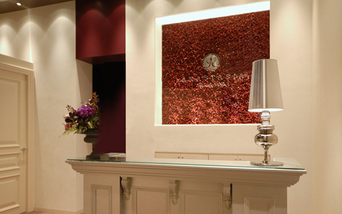 若返りの秘訣は眉にあった！ 眉でエイジングケア