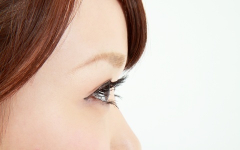 ショボショボ老け顔をパッチリ目にする！ 疲れ目解消テク