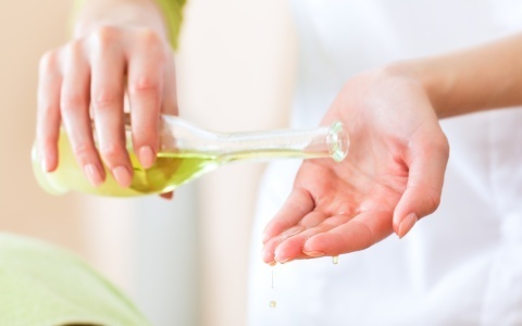 みるみる肌が若返る！？ ごま油の意外な美肌効果とは