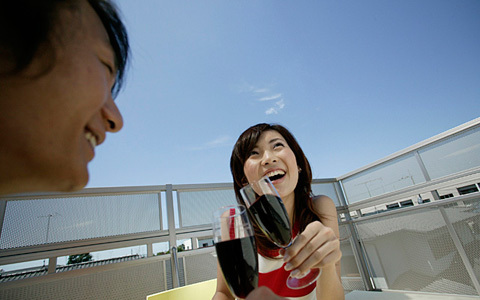 彼がドン引きしてしまう女性の特徴【食事マナー編】