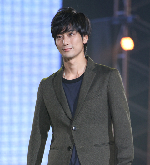 『神戸コレクション2014 AUTUMN/WINTER』のテーマは【25th Anniversary】