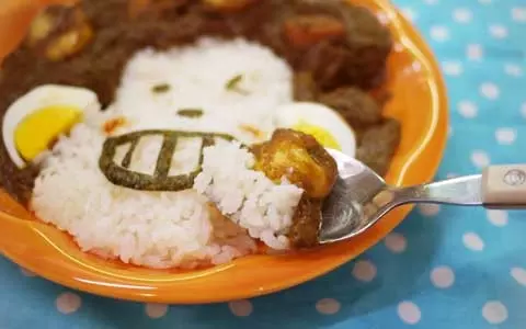 簡単デコカレー！ アフロ猿の絶品バナナカレー
