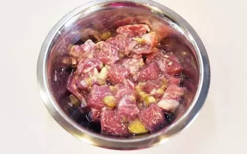 簡単デコカレー！ アフロ猿の絶品バナナカレー