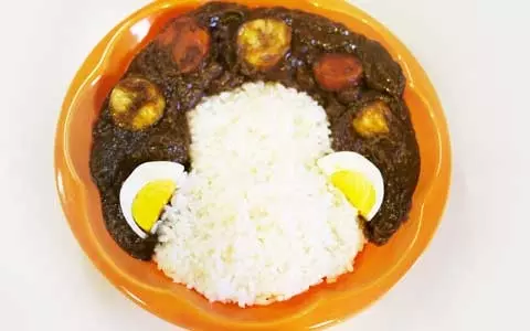 簡単デコカレー！ アフロ猿の絶品バナナカレー