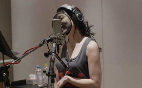 新アルバム『WHO’S BACK？』のスッピンPVが話題のBoAに美肌の秘訣を直撃