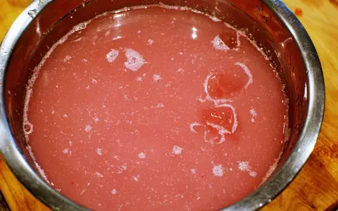 白米が止まらない！ 自家製いくらの醤油漬け