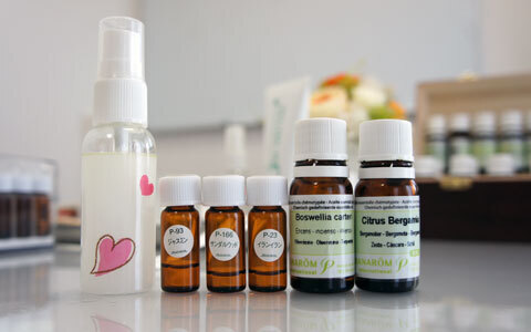 女子力アップのアロマ講座を体験！ 「誘う」香りで彼のハートもキャッチ