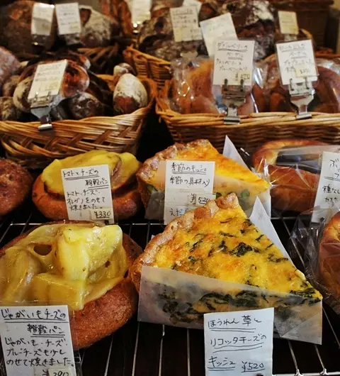 わざわざでも行く パン好きには外せない人気店＠パーラー江古田