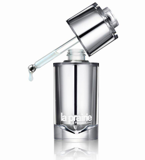 目元の悩みを解決！ この秋、アイケアコスメが熱い