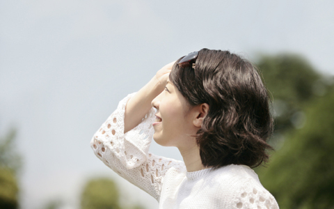 キラキラ目力が高まる、正しい目のUVケア法