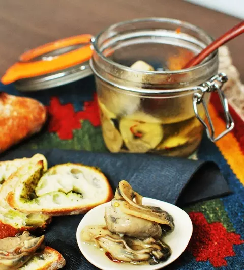 牡蠣のオイル漬け