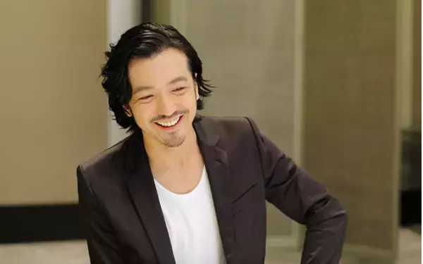 才能＆男気あるイケメンが恋愛・結婚に求めることって!?　イケメン白書2014【第2回スペシャルゲスト　金子ノブアキさん編 】