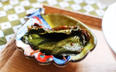 OL夜食「エゴマの葉のキムチ」で韓流美人のような美肌を目指せ！