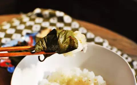 OL夜食「エゴマの葉のキムチ」で韓流美人のような美肌を目指せ！