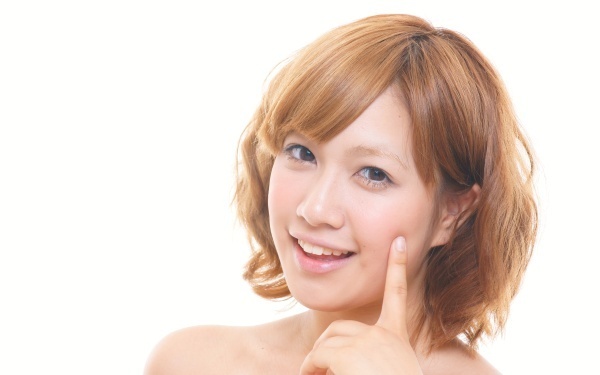 「写真うつりブス」はもう卒業！写真映えする美人度アップメイク