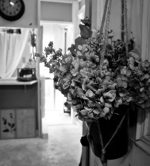 自然に人が集まる、居心地がよいゆるカフェ＠中目黒「リロンデル」