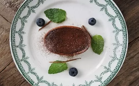 自然に人が集まる、居心地がよいゆるカフェ＠中目黒「リロンデル」