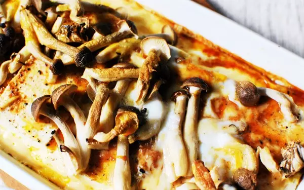 お豆腐ダイエットレシピ「チーズ無しでも大満足！ アツアツ和風豆腐グラタン」