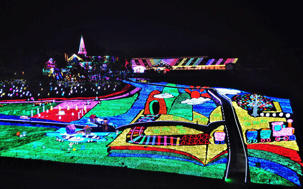 イルミネーションをスマホで上手に撮るコツとは？　編集部おすすめイルミネーション9つもご紹介します