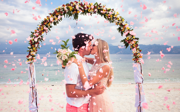 いつまでもラブラブでいられる?! 結婚後も円満を持続させる秘訣とは