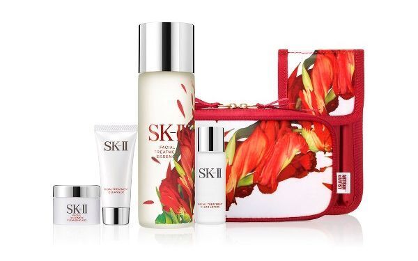 がんばった自分へのご褒美に！ 輝く素肌へと導くスキンケアコフレをご紹介