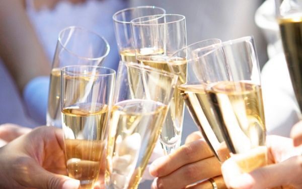 結婚式の二次会で素敵な男性と出逢うための4ステップ