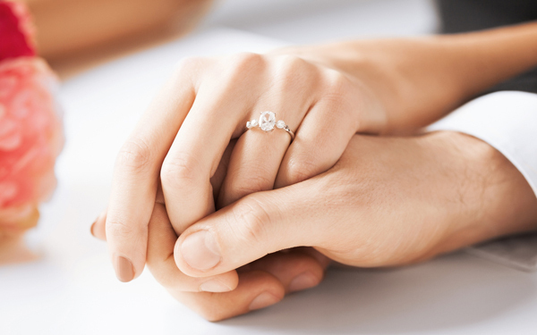 HYメンバーが語る！ 彼からプロポーズの言葉を引き出すには？  【恋愛相談／プロポーズ編】