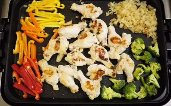 クリスマスパーティ！ 簡単＆豪華に見える、ローストチキンパエリア