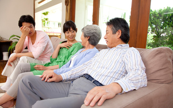 結婚相手の両親と、温和な関係を続ける3つの手段