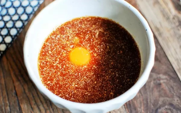 激ウマ鍋レシピ「納豆ダレで食べるヘルシーレタス豚しゃぶ鍋」