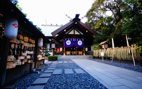 国内外の最強パワースポットで、2015年の"恋愛力"アップ！