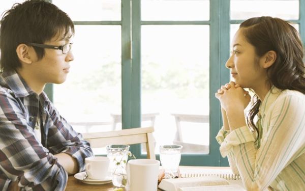 彼に「俺の会話がヘタだからか」と思わせてしまう言動6つ【前編】