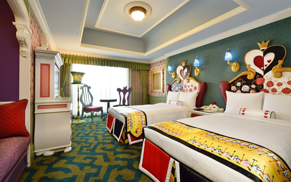 東京ディズニーランドホテルに、ファンタジーあふれる新しいゲストルームが登場！　