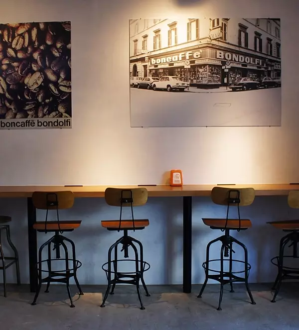 映画で登場したサックサクのパイや限定チョコドリンクも@代官山 ボンドルフィ・ボンカフェ