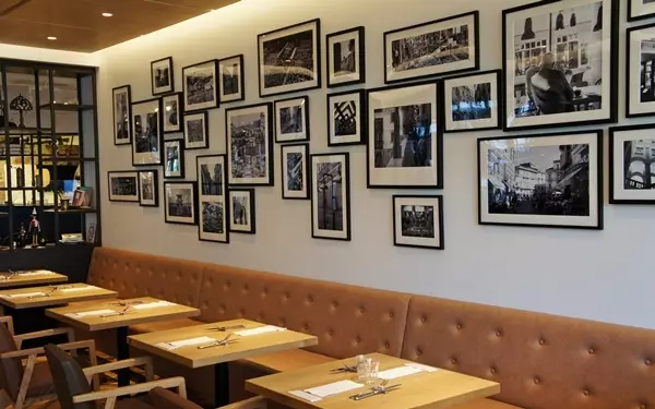 映画で登場したサックサクのパイや限定チョコドリンクも@代官山 ボンドルフィ・ボンカフェ