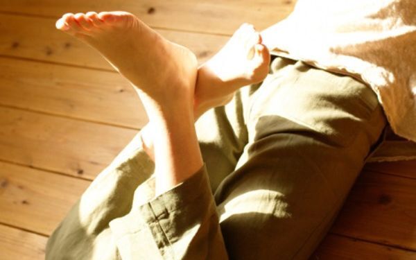 「おじさん女子」認定されちゃうかも？　ガサツ女性の特徴8つ【後編】