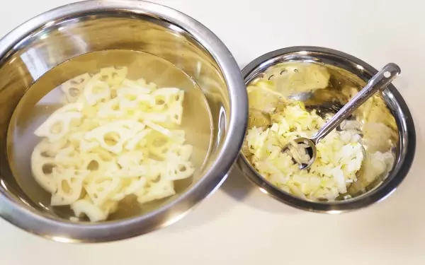 蓮根と山芋でポテトサラダを作ったらダブルでほくほくしてウマすぎた
